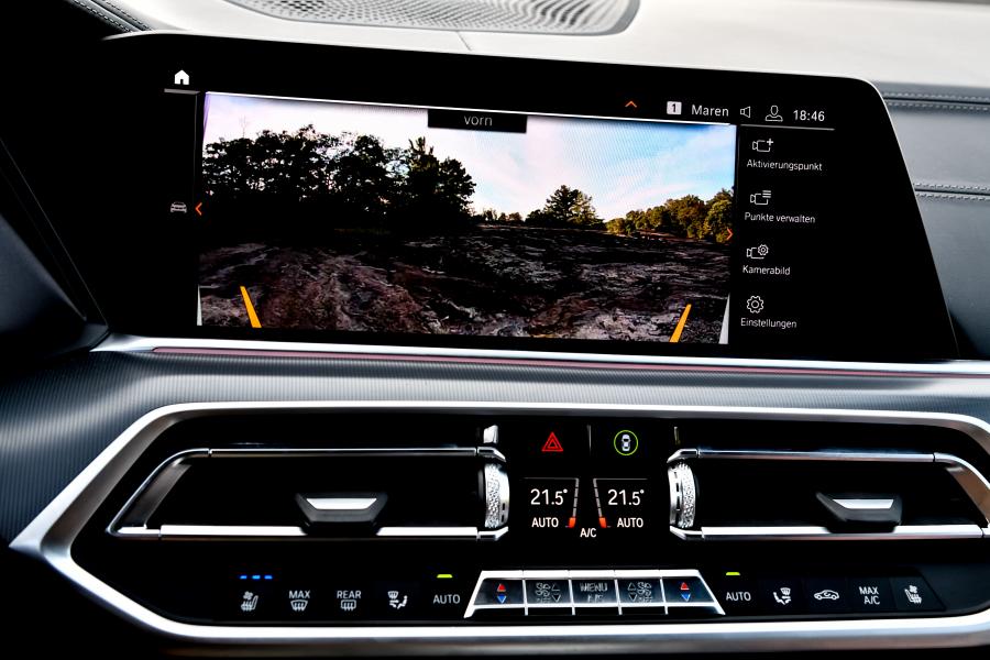 Детали интерьера BMW X5 xDrive30d (G05) 2018 года  (WW) (фото 115 из 146)